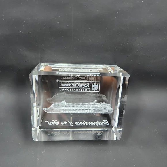 Royal Caribbean Independence of the Seas 3D Etched Crystal Block Paper Weight